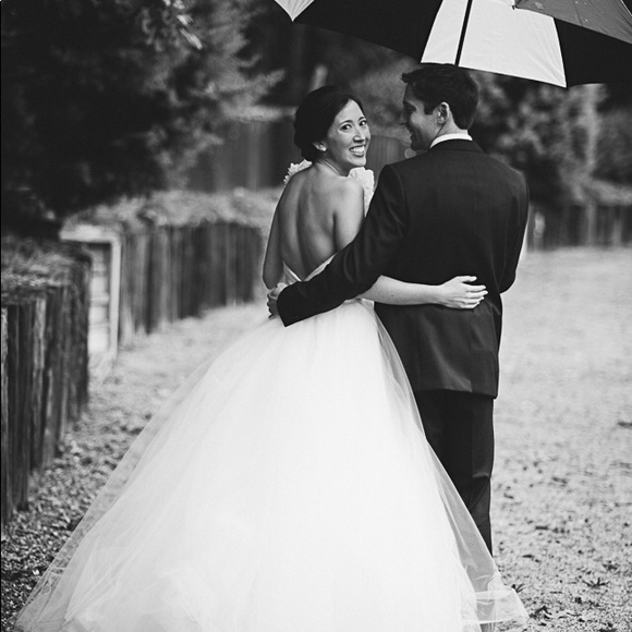 Meet your Posher, Sara - Picture 1 of 1